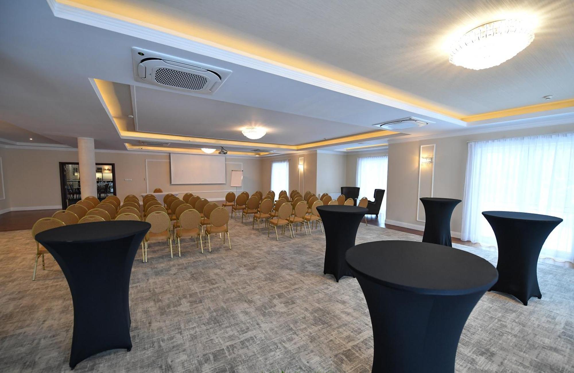 Hotel Focus Centrum Konferencyjne Lublin Kültér fotó